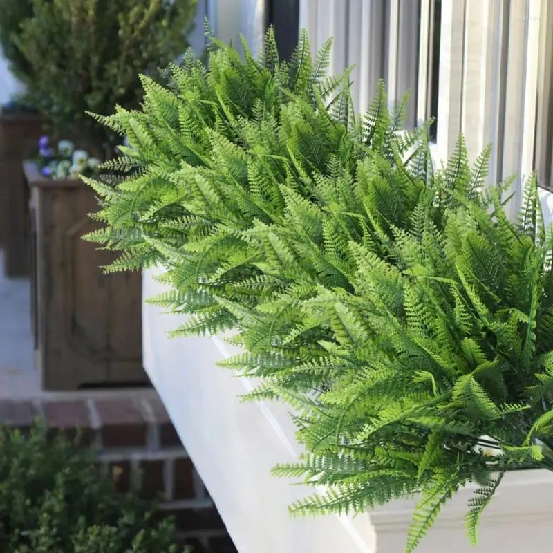Dekorativa blommor Hållbara konstgjorda växter realistiska UV -resistenta ormbunkar för inomhus utomhus hem trädgård dekor landskapsarkitektur