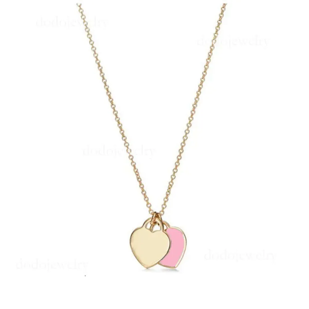 Designer Gold Plated Love Heart Pendant Necklace Letter Woman Titanium Steel Blue Pink Green Jewelry Valentine's Day High Quality Christmas Gift