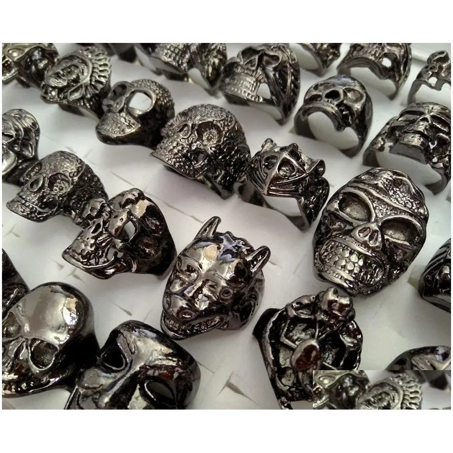 Anneaux de bande 30pcs Big Head Design Mixte Hommes Noir ou Gris Foncé Skl Squelette Gothique Punk Rocker Cool Ghost Unique Vintage Ret Dhgarden Dhcdi