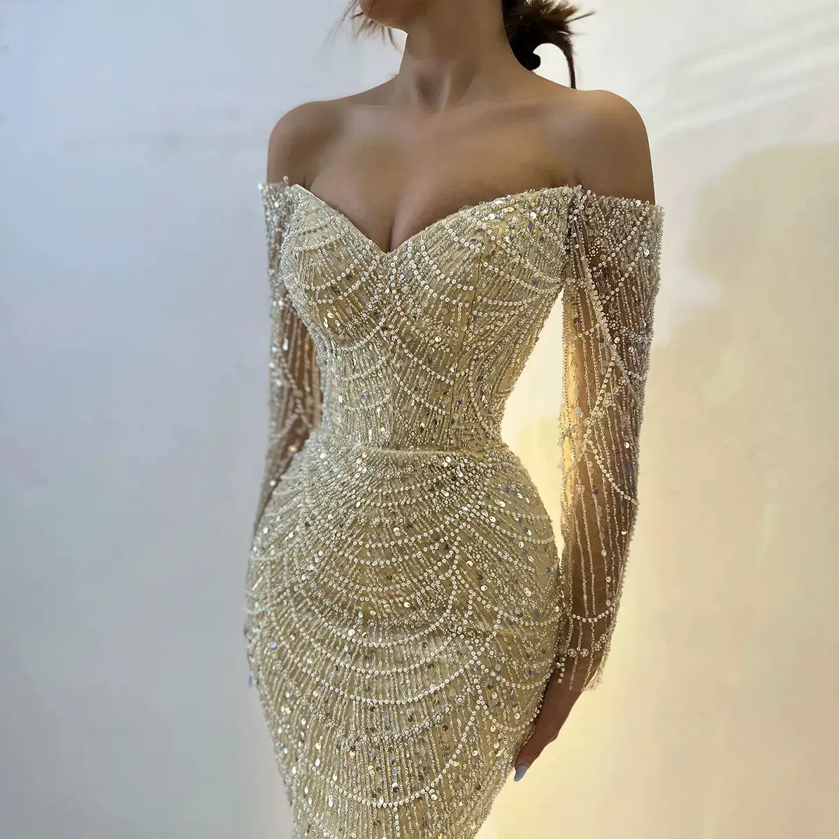 Shining Mermaid Wedding Dresses Off Shoulder Lace Sequins Sleeves Pearls Chains Court Gown Custom Custom Made Plus Size Bridal Gown Vestidos De Novia