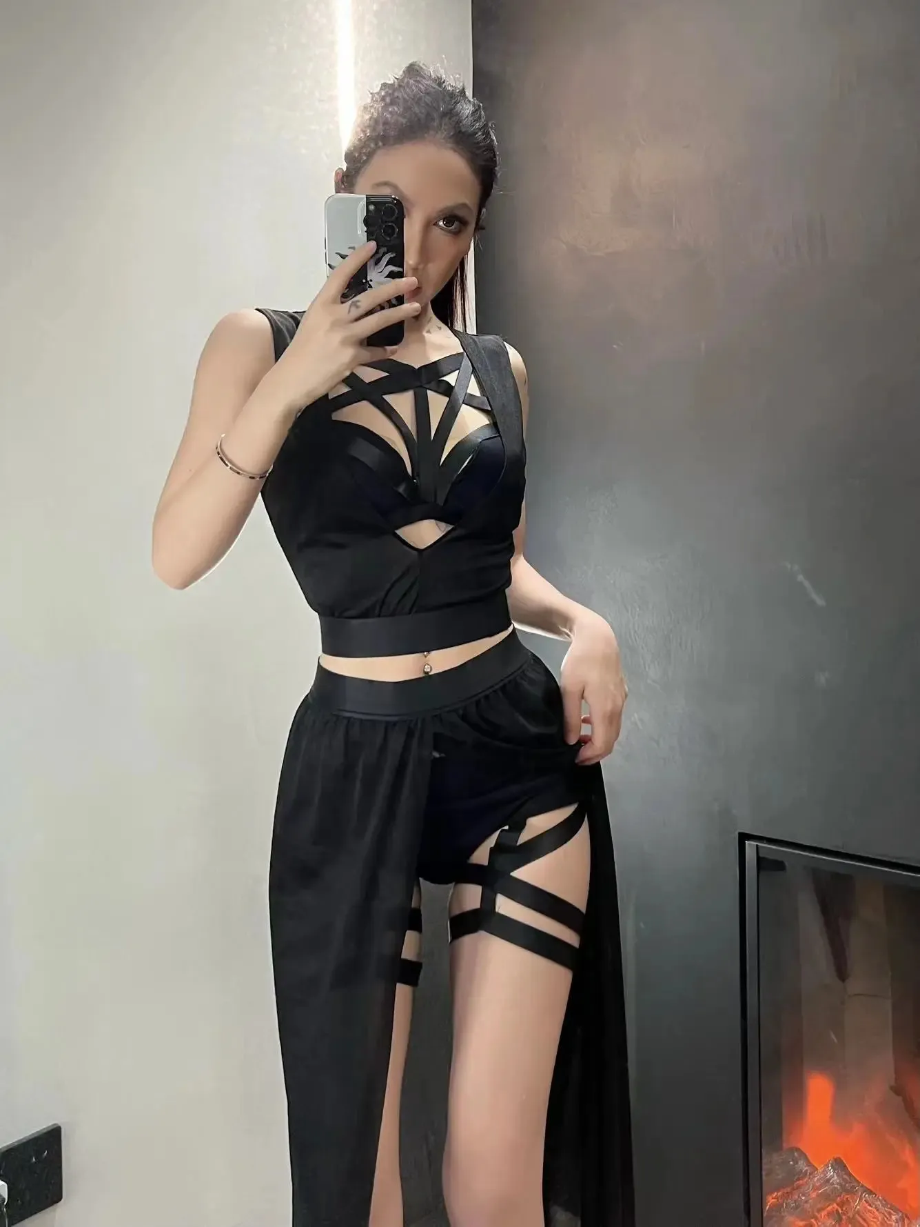 Goth Club Mesh Sexy Summer Corsets Zestaw spódnicy Kobiety Black Crop Bra Banage Ustawa Zaski SLIT 4PCS ZESTAWY 240315