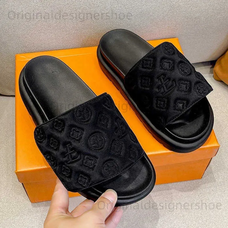 Slippers Womens Magic Stick Slide plana 2023 Verão Novo designer Sandals de luxo para mulheres elegantes slide plana Zapatos de Mujer T240409