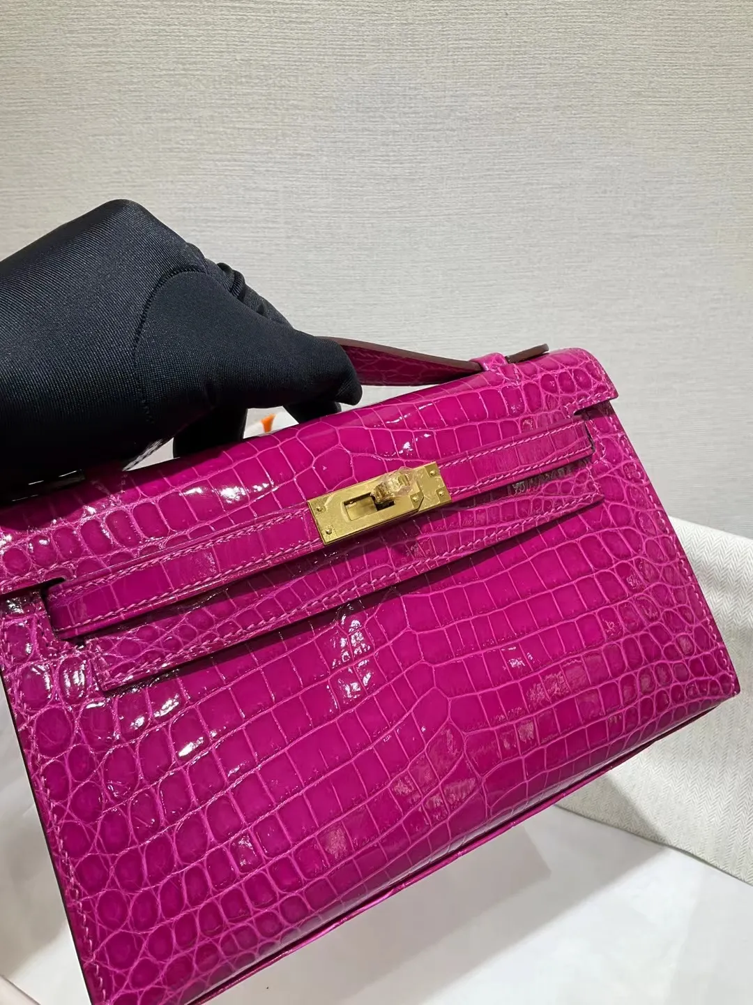 BASSI DESIGNER Clutchs da 22 cm borsetta del marchio Real Shinny Crocodile Skin completamente di qualità rosa rosa Rosso Rosso Colori rapidi Consegna rapida Prezzo all'ingrosso