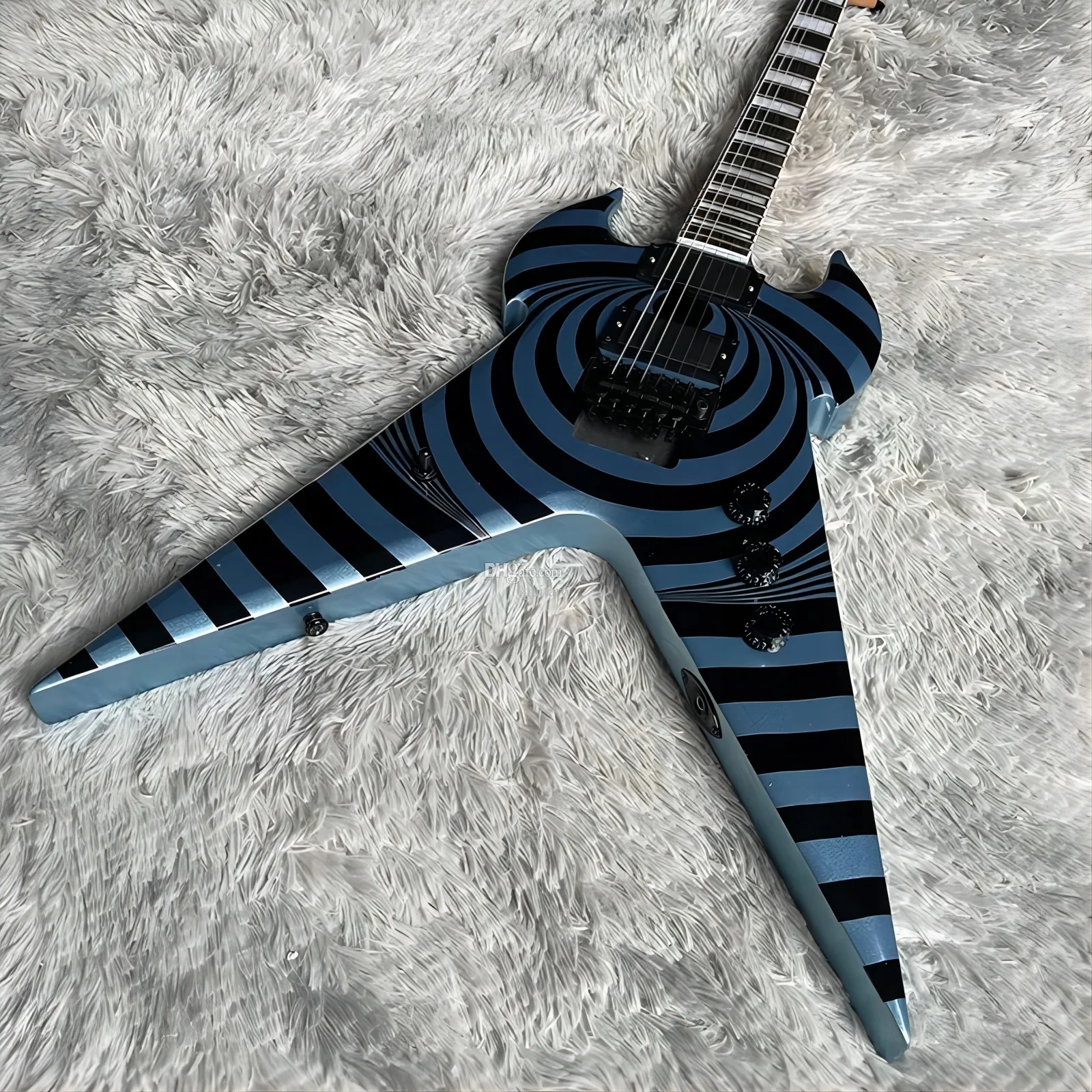 DHgate.com:Zakk Wylde-inspired Electric Guitar: Vibrant Blue