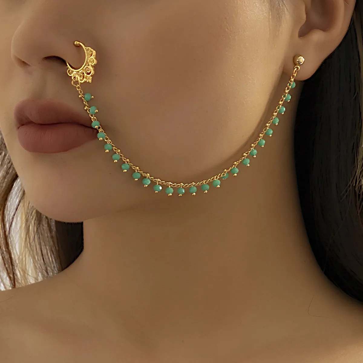 Lacteo modne pierścienie nosowe dla kobiet łączące kolczyki Czarne zielone małe kryształowe koraliki Fałszywe nozdrza klip biżuterii Panie 240321