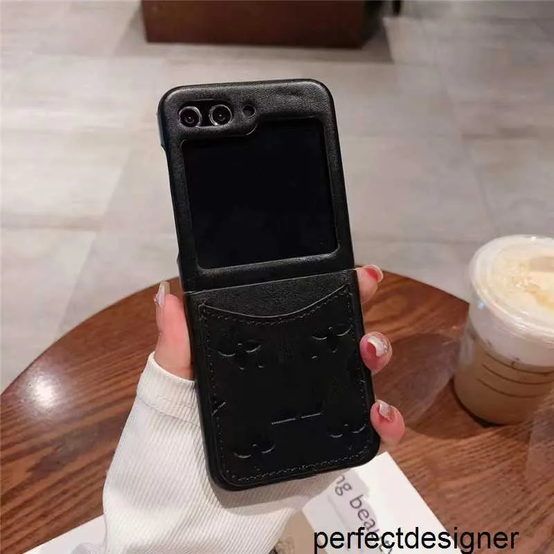 Designer för Samsung Z Flip 5 Luxury Leather Desiger Fashion Lphone Case Cover For Samsung Z Flip 4 Z Flip3 5G Card Pocket Holder Back Shell Case Fundas1RS3
