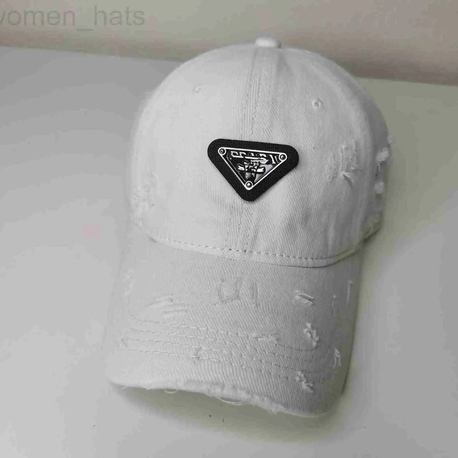 Boll Caps Designer Luxury 2024 Spring Korean Washed Perforated Cotton Invertered Triangle Fashion Baseball Hat Outdoor Duck Tongue Gyra