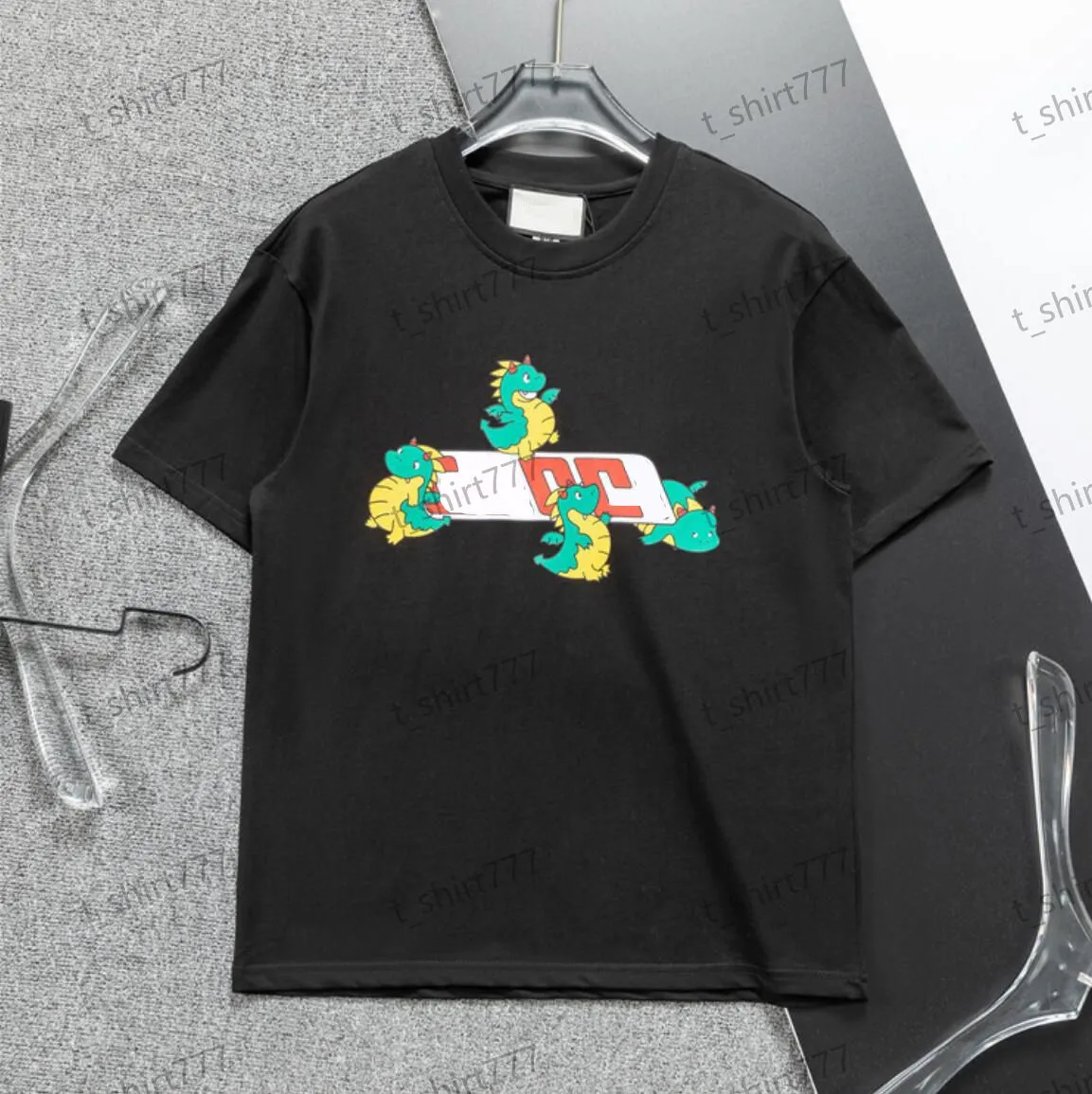 Tasarımcı Erkek Tişörtleri Moda Nefes Alabilir Karikatür Mektubu Baskı Kısa Kollu Sokak Hip Hop Üstleri Sıradan Erkek Tee Giyim