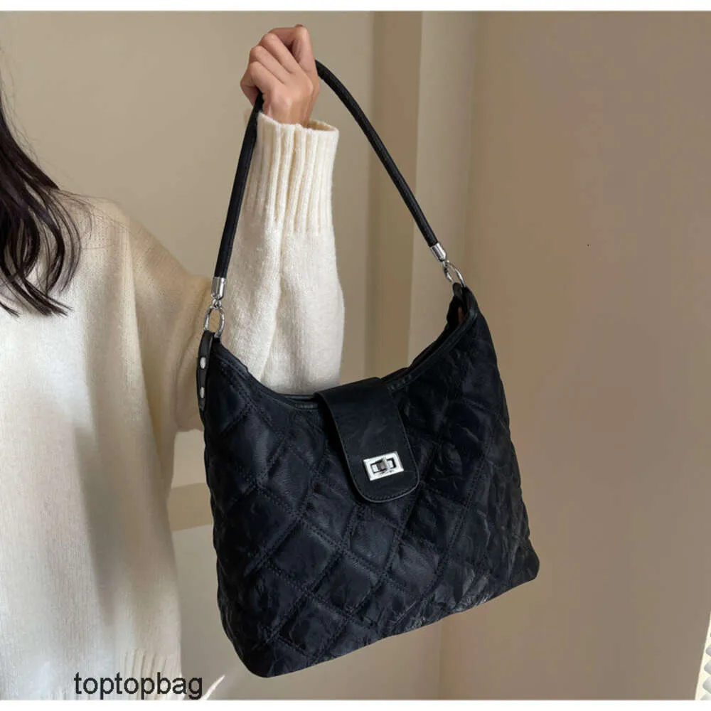 Designer-Luxus-Mode-Umhängetaschen, große Kapazität, Lingge-Unterarmtasche, Damentasche, Instagram, koreanische Version, trendige Internet-Berühmtheit, gleiche einfache, eine Schulter