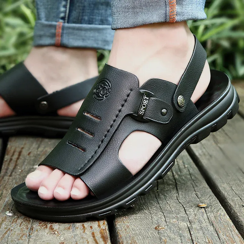 Laarzen nieuwe slippers zomers lederen sandalen niet -slip slijtage strandschoenen lederen sandalen casual sandalen en slippers