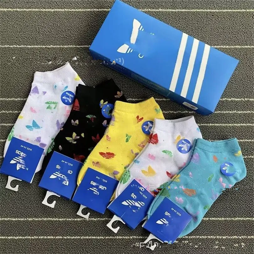 Designer Men's Socks luxury letter Men women Stockings fashion senior streets comfortable cotton Sock with box top A29