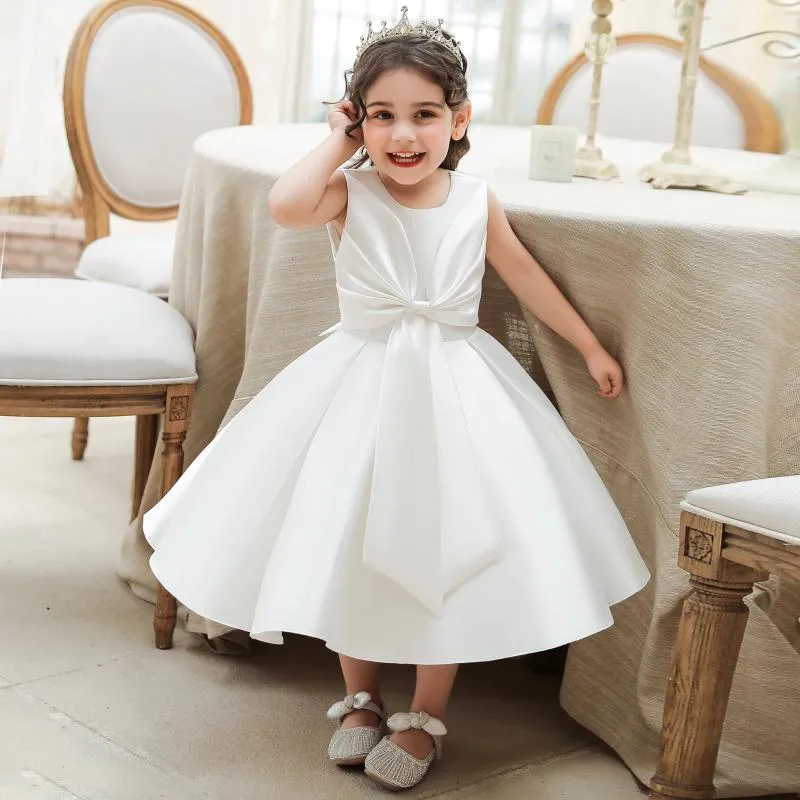 Robes de fille Enfant en bas âge Satin Filles Robe Blanc Parti Plissé Grand Arc 1er Anniversaire Princesse Pour Baptême Bal De Mariage Enfants Vêtements