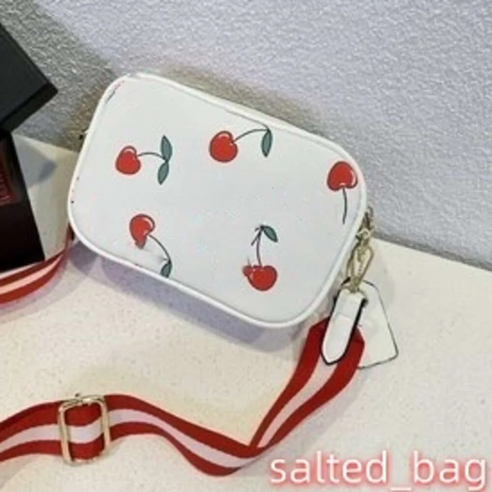 2024 designer -impressão saco de câmera cereja sacos de ombro para mulheres bolsa marrom corrente crossbody bolsas de couro carteira