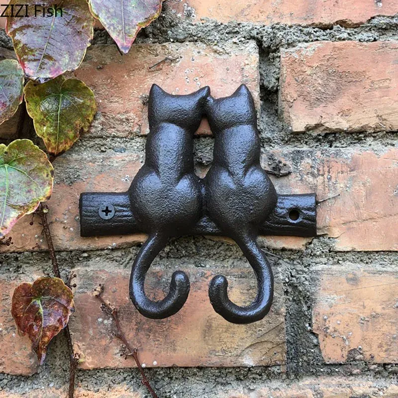 Rails Black Cat Hook Hanging Shelf Wall Hanging Cast Iron Decorative Hook Cute Cat Coat Rack Courtyard Pastoral Outdoor Decoration