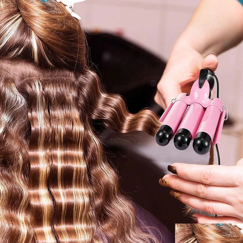 Fers de salon de coiffure Trois tubes Curling Triple Barrel Wave Water Ripple Rolls Bigoudi électrique US Chauffage rapide Lisseur ondulé Drop Otlzl