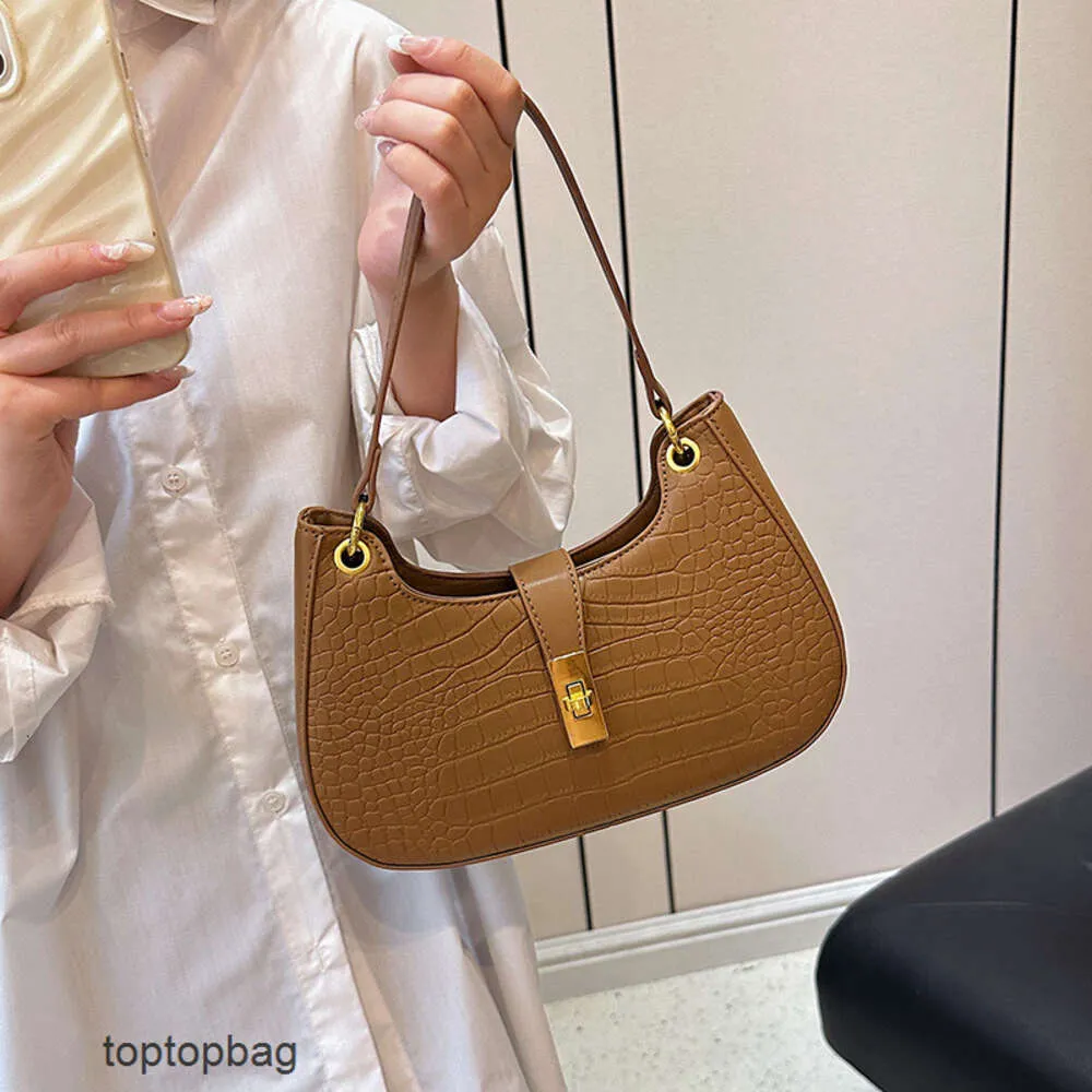 Designer Luxe mode schoudertassen Nieuwe Franse schoudertas voor dames 2023 Modetrend Crescent Bag