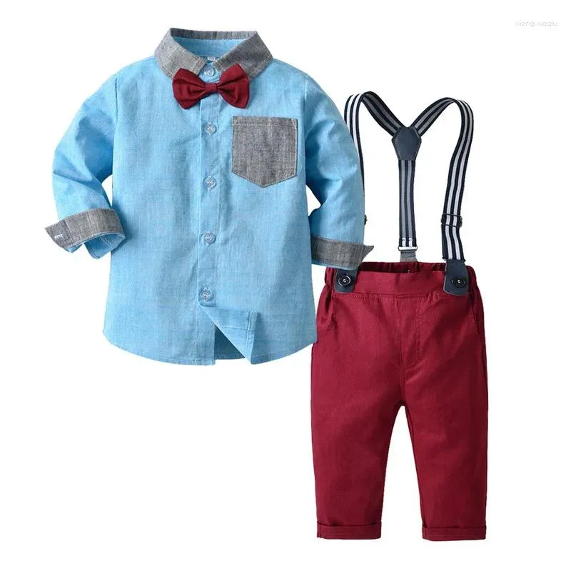 Giyim setleri çocukların bahar rengi eşleşen papyon gömlek erkeklerinin askıya alma pantolonu takım elbise iki parçalı set toptan