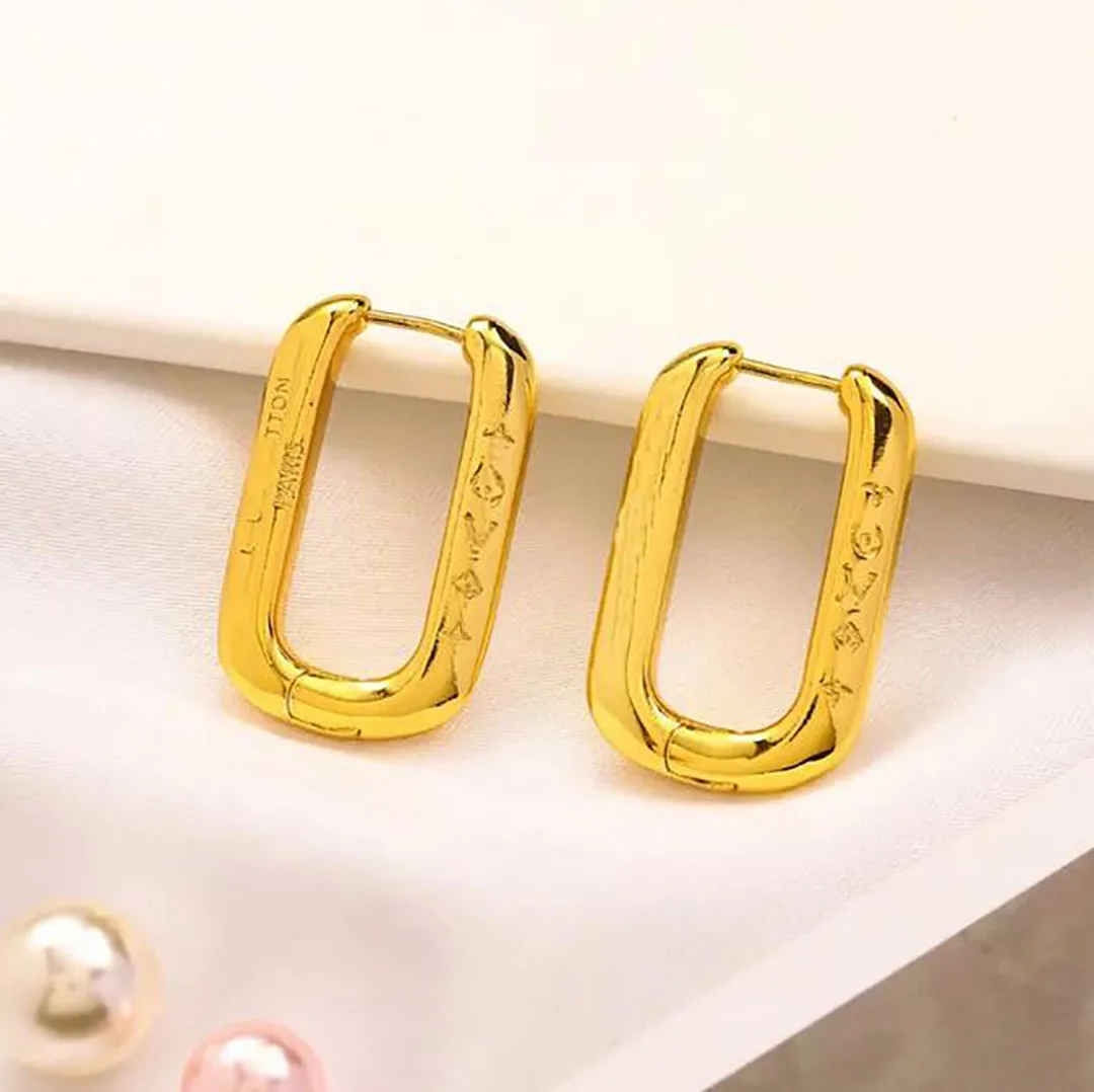 Advanced Gold Stud Designer Women Letter Love Fashion Gifts Stainless Steel Earrings Spring Jewelry Wholesale