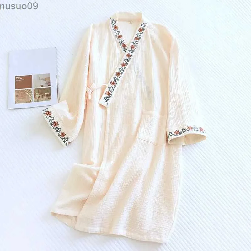 Heimkleidung Japanisch Kimono Frühlings- und Herbstabendkleid Damen Baumwolle Krepp Stoff Badeanzug für Familienbekleidung gestickt Dampf Yukata Plus Sizel2403