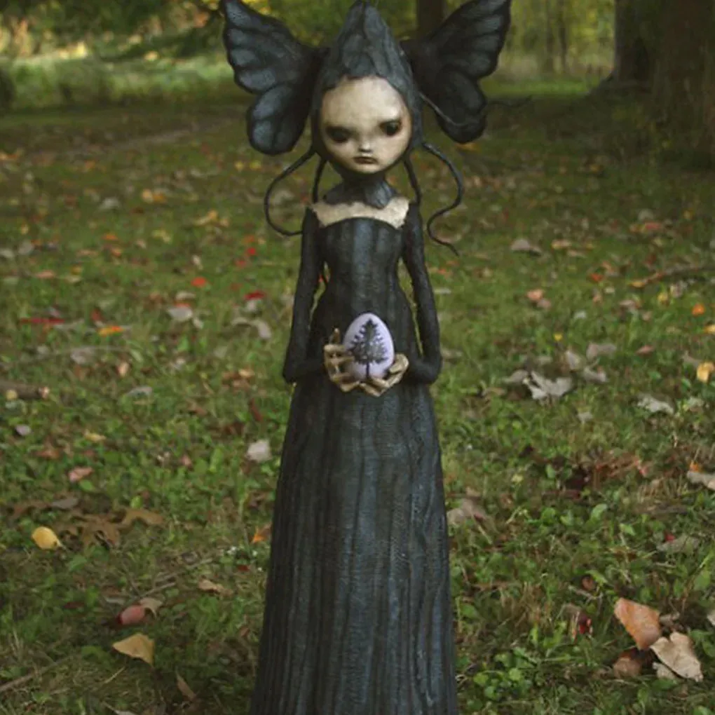 ハロウィーンの魔女の置物像樹脂不気味な魔女彫刻の庭の飾り庭の装飾家のパティオヤード芝生のポーチガーデン装飾240314
