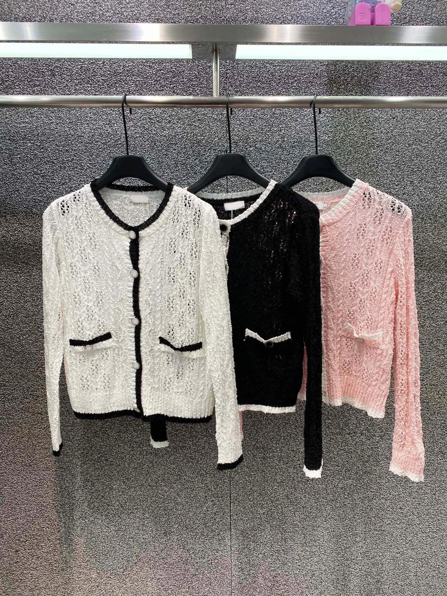 Nuova primavera estate maglione lavorato a maglia cardigan da donna O-collo monopetto manica lunga dolce maglieria