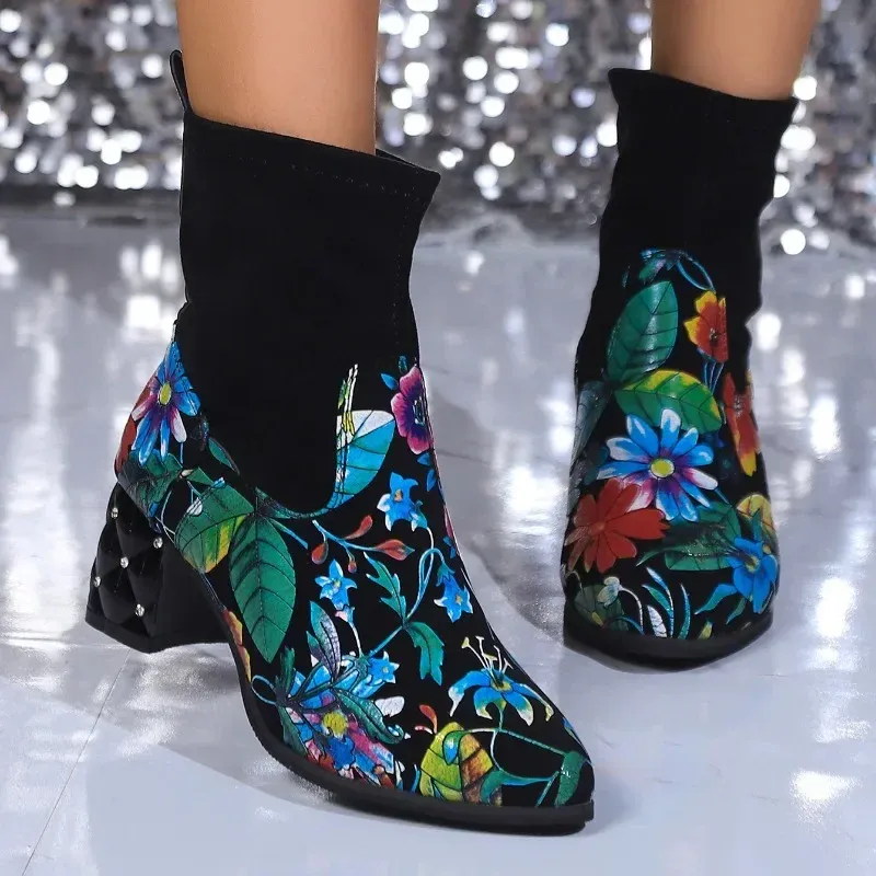 Boots Fashion Printing Dameslaarzen 2024 Hot Modern Shoes For Women Slipon dameslaarzen vrouwen nieuw puntige teen enkel vrouwelijke laarzen