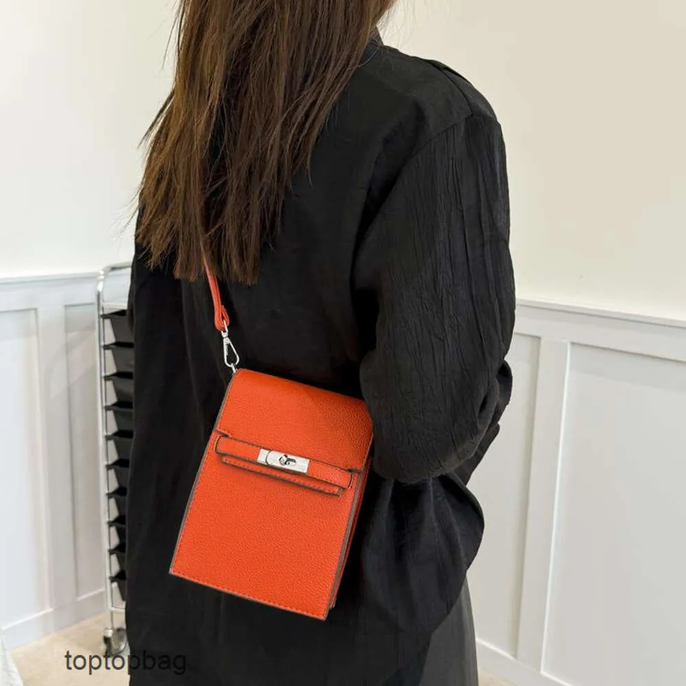 Designer de luxo moda sacos de ombro coreano novo saco das mulheres instagram um ombro crossbody fresco doce doce bloqueio saco do telefone mini jóias saco das mulheres