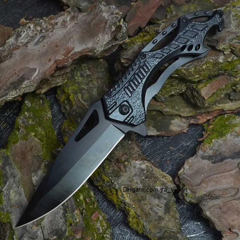 Outdoor knife Folding knife self-defense multi-functional knife hunting knife Camping survival saber fruit knife Short folding knife