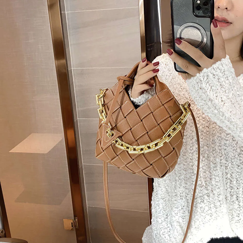 DHgate.com:2024 Handheld Crossbody Vegetable Basket Bag DHgate.com:2024 Handheld Crossbody Vegetable Basket Bag