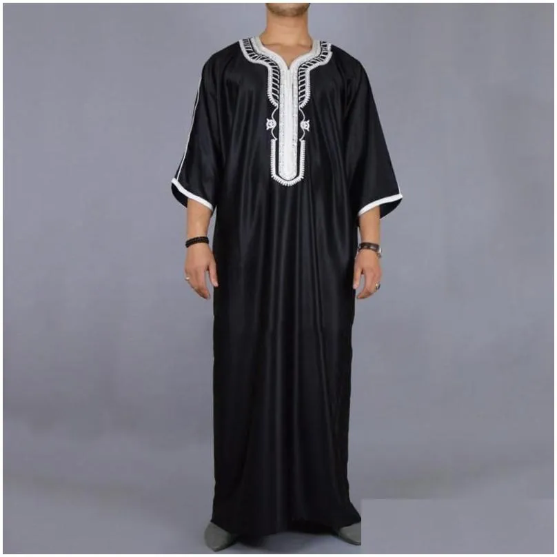 Vêtements ethniques Homme musulman Kaftan Men marocain Jalabiya Dubai Jubba thobe Cotton Long Shirt Youth Youth Black Robe Arabe Vêtements Arabe plus Ottii