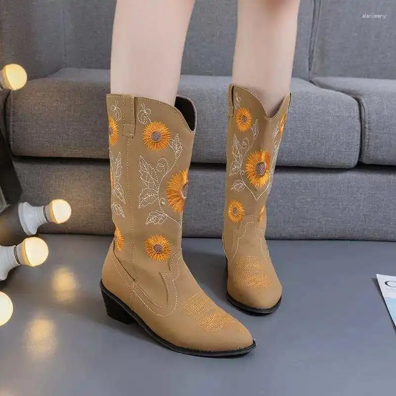 Ботинки, классические женские туфли из искусственной кожи с вышивкой в стиле вестерн, обувь в стиле ковбой, женская обувь до колена на низком каблуке, 9968