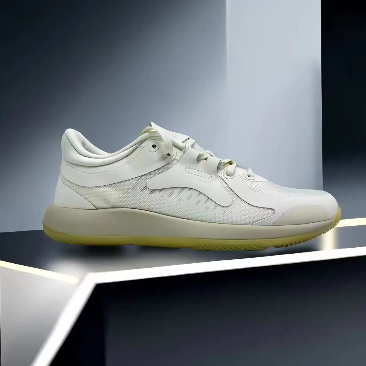 2024 Designer Femmes Chaussures de course Baskets de marche Femmes Véritable Cuir Chargefeel Strongfeel Chaussures respirantes Chaussures de randonnée décontractées en plein air Lu