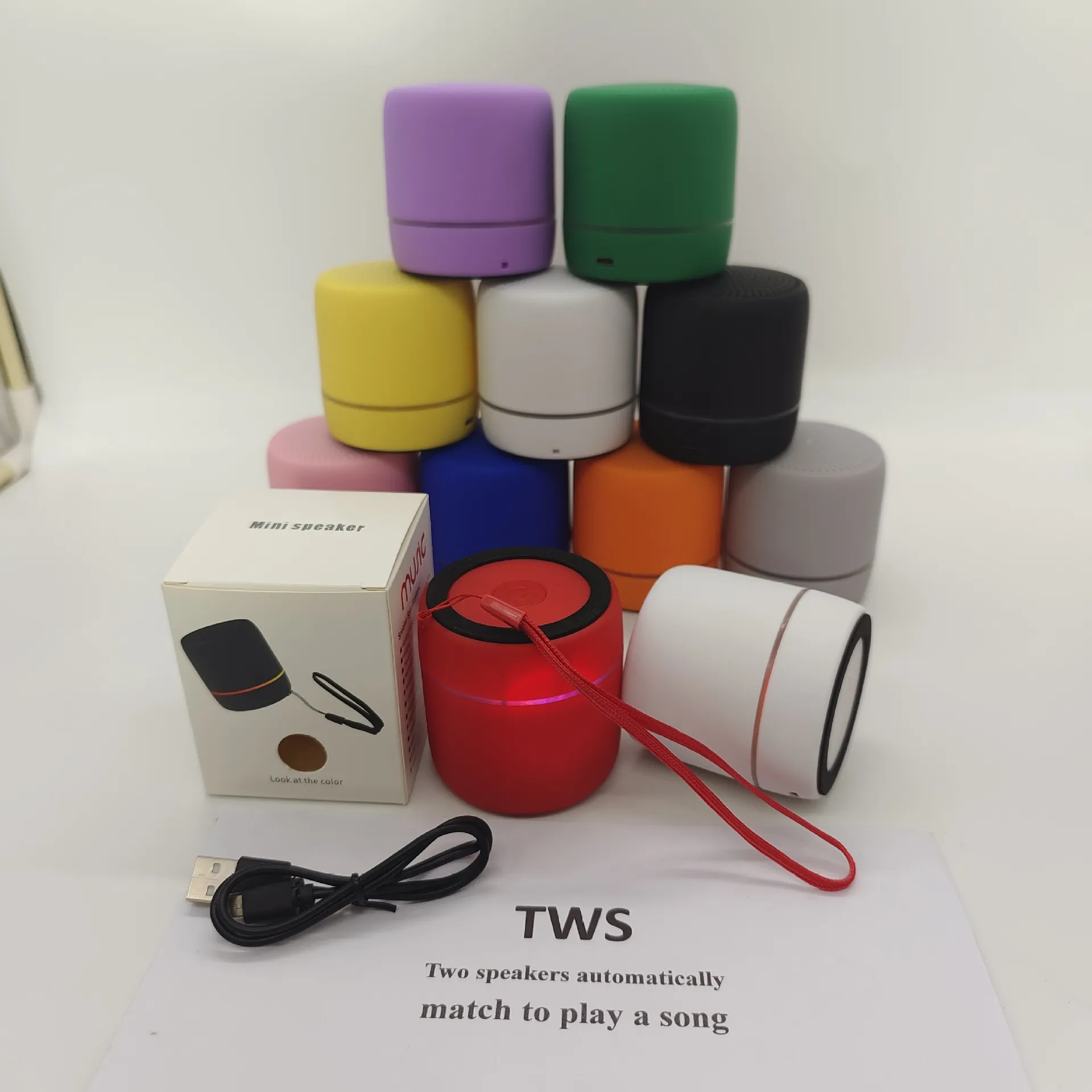 Altavoces para teléfonos móviles SQ805 Mini altavoz Control táctil Portátil Corán musulmán Cubo inalámbrico Reproductor de MP3 Altavoz de sonido Cajas de ahorro de espacio J240323