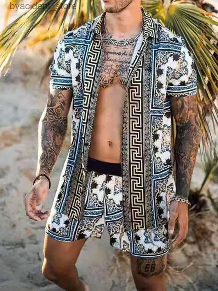 Suits de survêtement masculins ensembles de patch imprimé travail sur une chemise de plage décontractée à manches à manches à manches à manches à manches à manches été hawaii sets s-3xl l240320