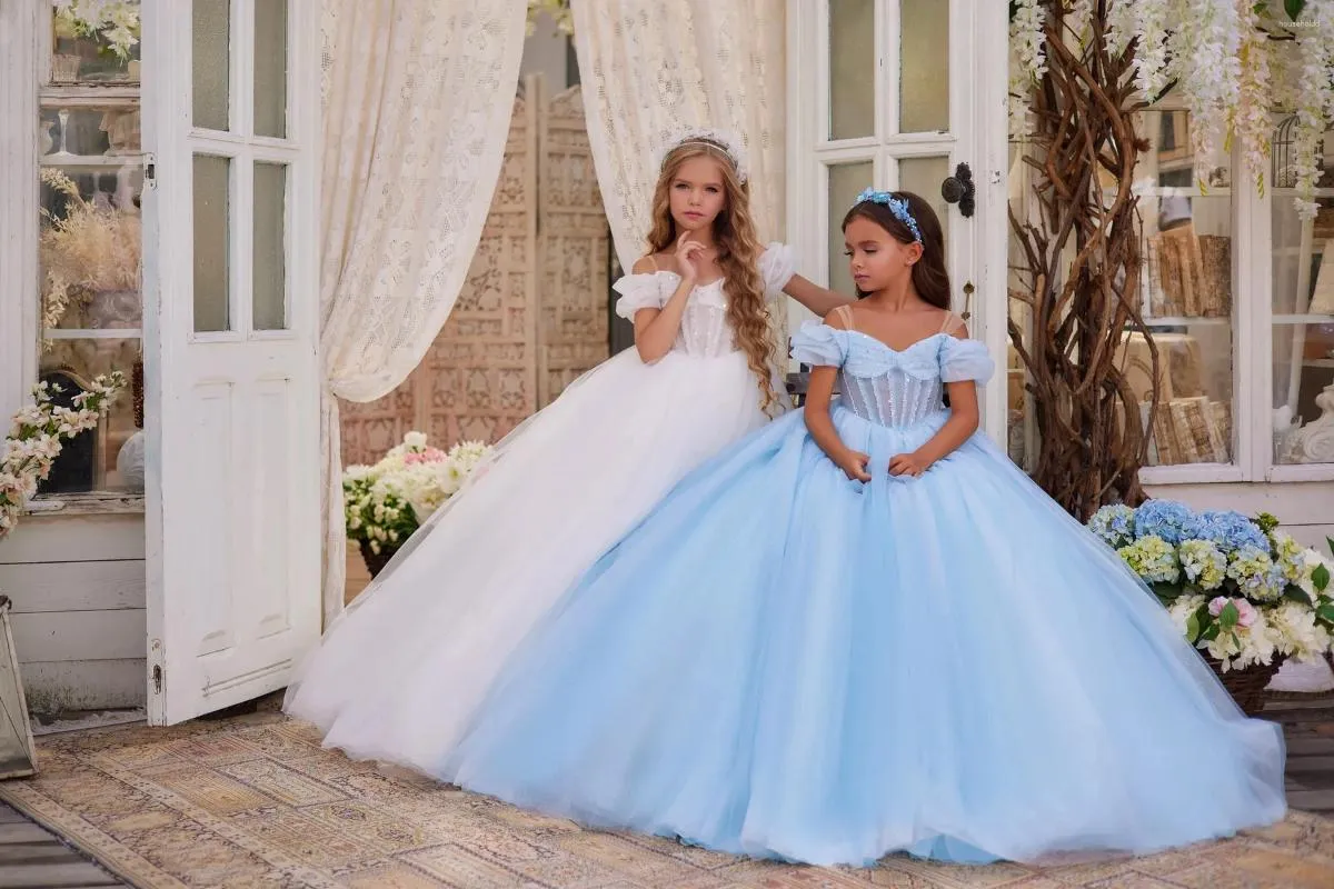 Flickaklänningar blå tyllblomma klänning för bröllop hängslen fluffiga paljetter Applique Elegant barn första nattvards födelsedagsfest klänningar