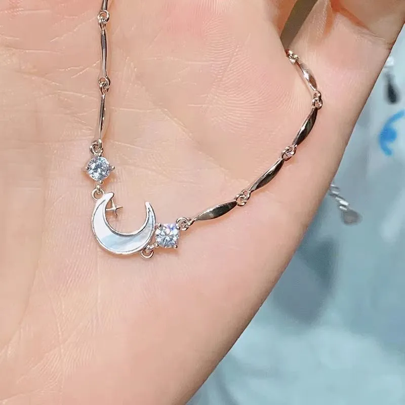 Designer Fashion Korean charm Bracelet Simple Pendant Bracelets Ins Moonstone Crystal Bead Moon Pendant Bracelet Jewelry Gifts