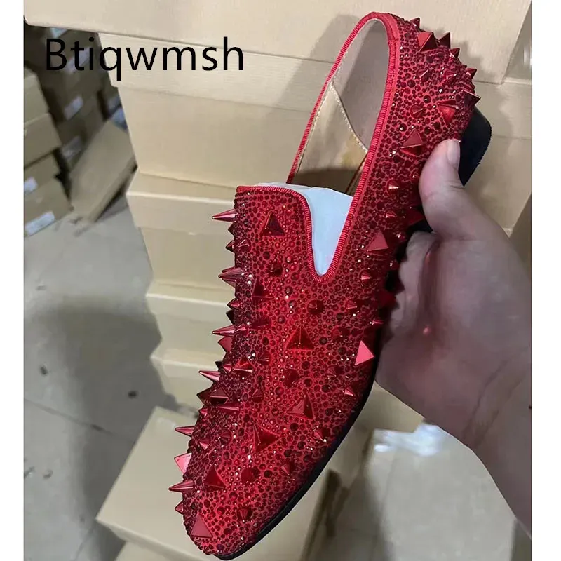 Boots Red Spiked Shoes Man Pointed Toe Rhinestone Sequined Flats Male Fashion Party Shoes