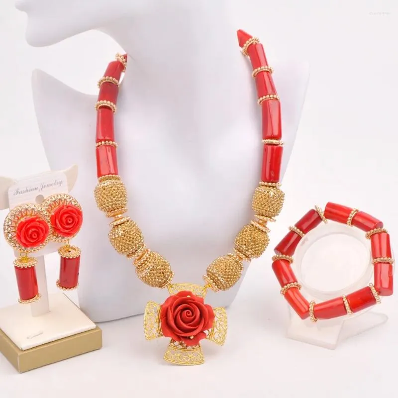 Ensemble collier et boucles d'oreilles, bijoux africains à la mode, fleur rouge, corail, mariage nigérian, mariée