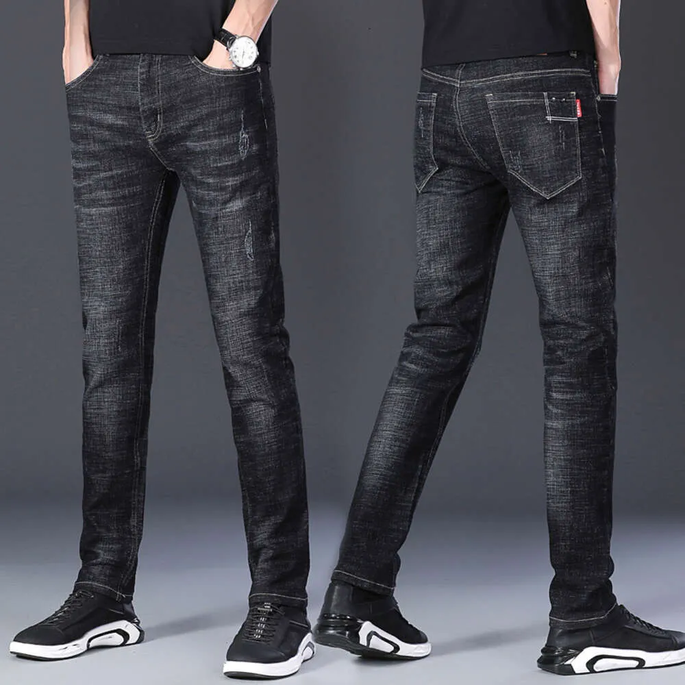 2024 Ny vår- och höstsäsong Men Jeans Korean Edition Slim Fit Elastic Feet Trendy Straight Solid Color Pants for Men