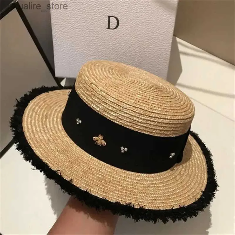 Chapeaux à larges bords Chapeaux de seau Chapeau de paille d'été 2024 Nouveau chapeau de paille français à dessus plat élégant femmes vacances en plein air chapeau de soleil chapeau de paille d'été L240322