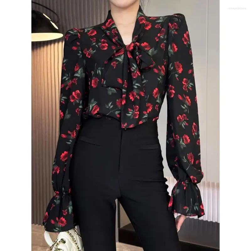 Blusas femininas coreano senhoras moda interior lapidação primavera outono manga longa topos impressão roupas elegantes com decote em v 2024