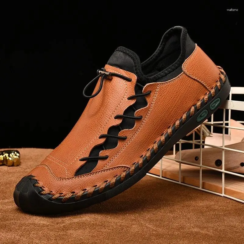 Sıradan Ayakkabı 2024 Moda Erkekler Elle Düşünür Konforlu ve Nefes Alabilir Düz İş Sandaletleri Büyük Boyut 38-48