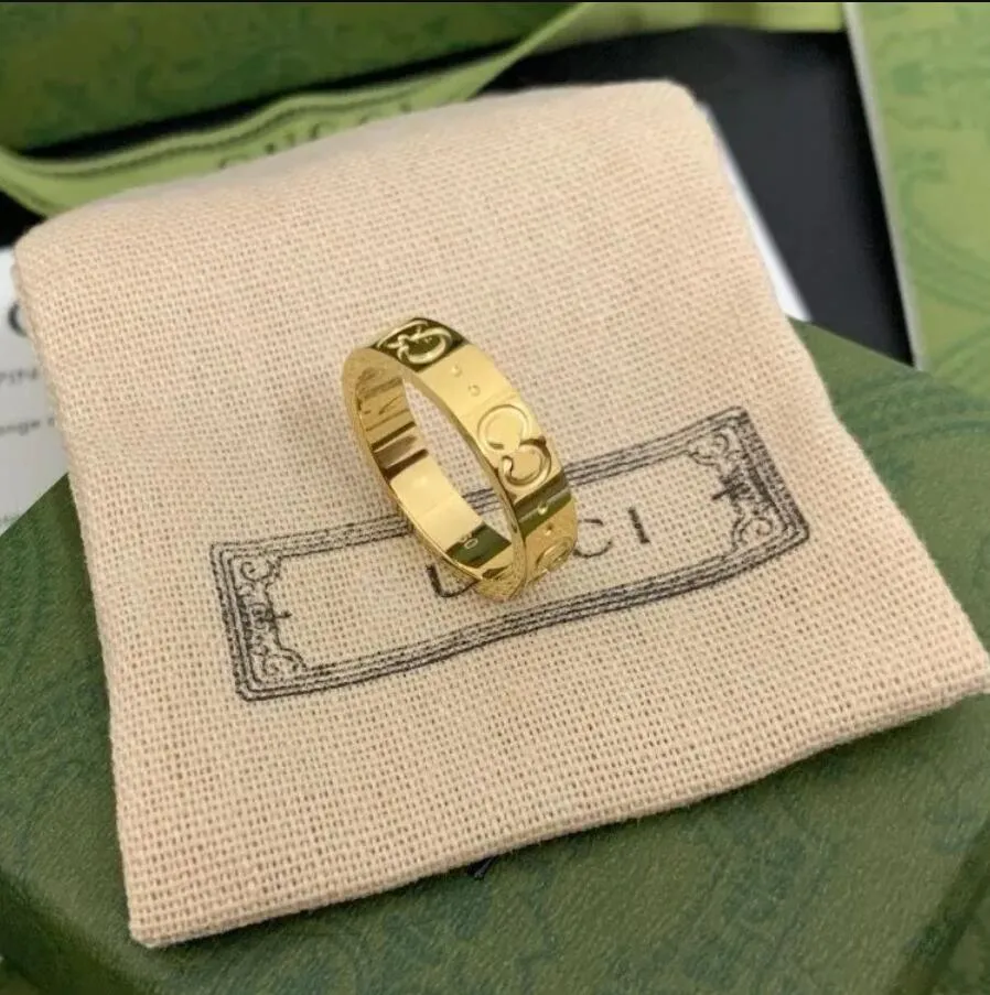 ファッショナブルで絶妙な結婚指輪人気デザイナーリング18kゴールドメッキクラシック品質のジュエリーアクセサリー