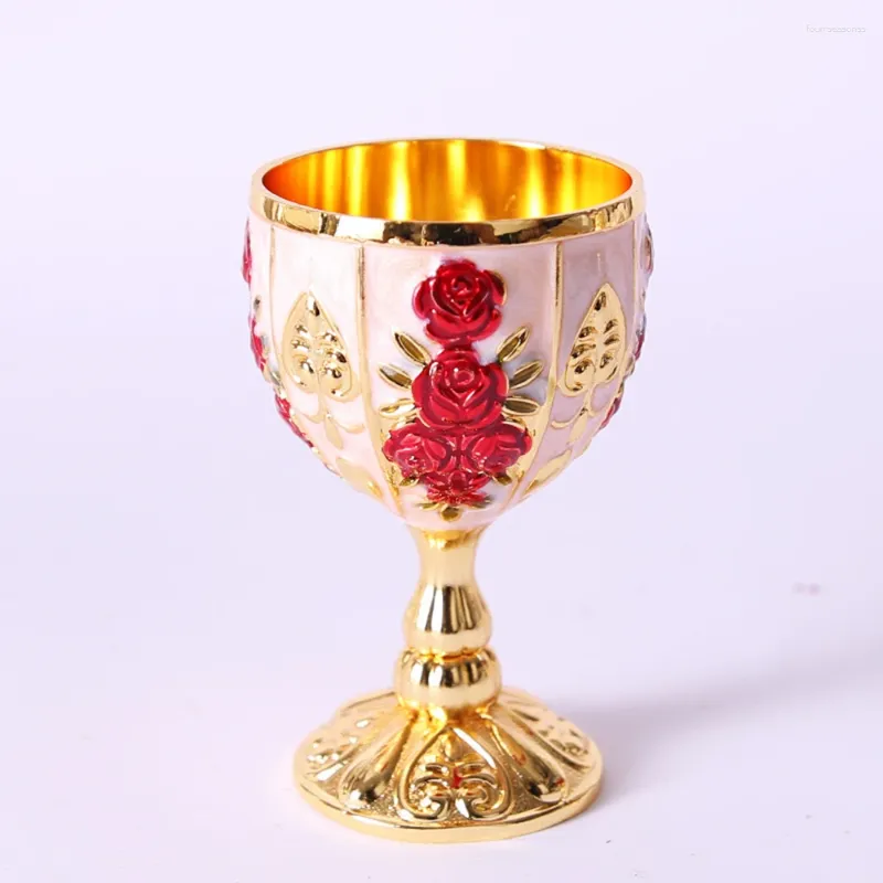 Mugs 30ML Retro Wine Glasses Champagne Creative Small Beverage Cup Gold Vintage European Style For Bar Home Decoration