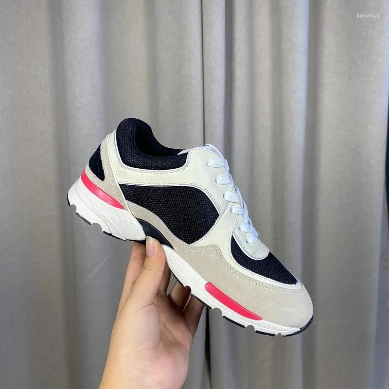 Sapatos casuais de luxo 2024 outono couro feminino respirável tecido retalhos tênis high end mulher designer estilo corrida