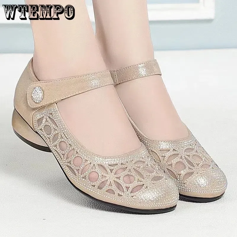 Pompe wtempo snow out scarpe single in pelle traspirante da donna alla moda estate nuovo beige black casual strass scarpe morbide all'ingrosso