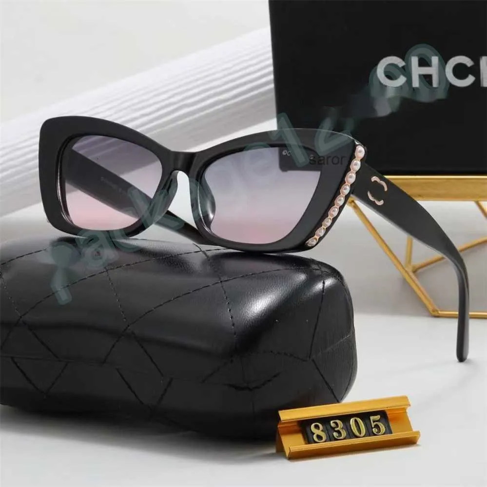 Fashion Polarized Butterfly Sunglasses UV400 Protection with  display picture 1