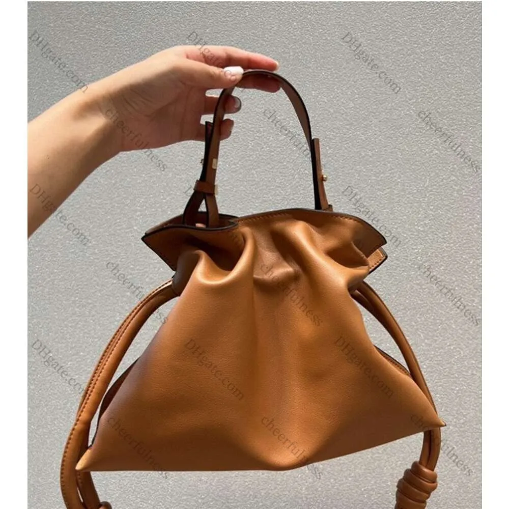 Tasarımcı Flamenko Debriyaj Çanta Premium İnek Deri Marka Flamenko Bulut Çantaları Birçok Renkli Lüks Flamenko Lucky Bag Mini Kova Çantası
