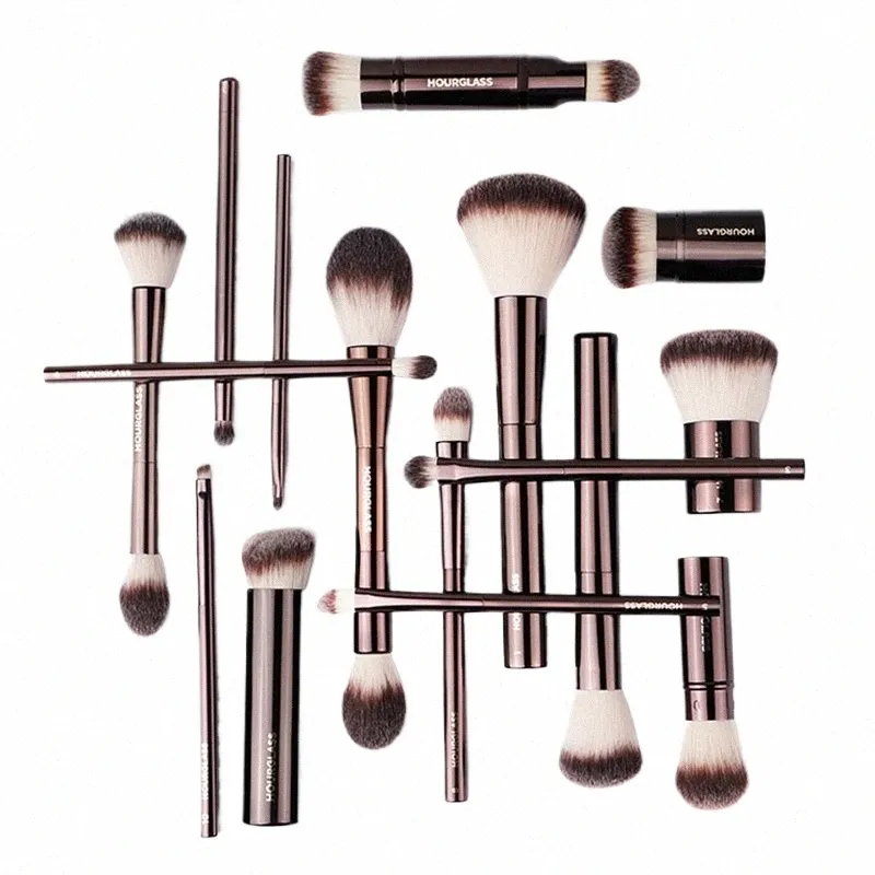 Sanduhr-Make-up-Pinsel-Set, 23-teilig, Kit inklusive Puder, Foundation, Lippenrouge, Lidschatten, Eyeliner, Highlight-Pinsel 94s4 #