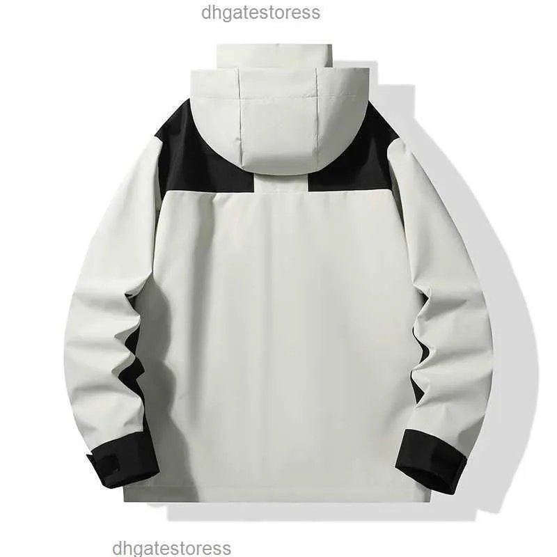 2024 Designer Brand Giacca Softshell impermeabile traspirante Outdoor Cappotti sportivi da uomo Sci Trekking Antivento Capispalla invernale Soft Shell giacca da trekking da uomo